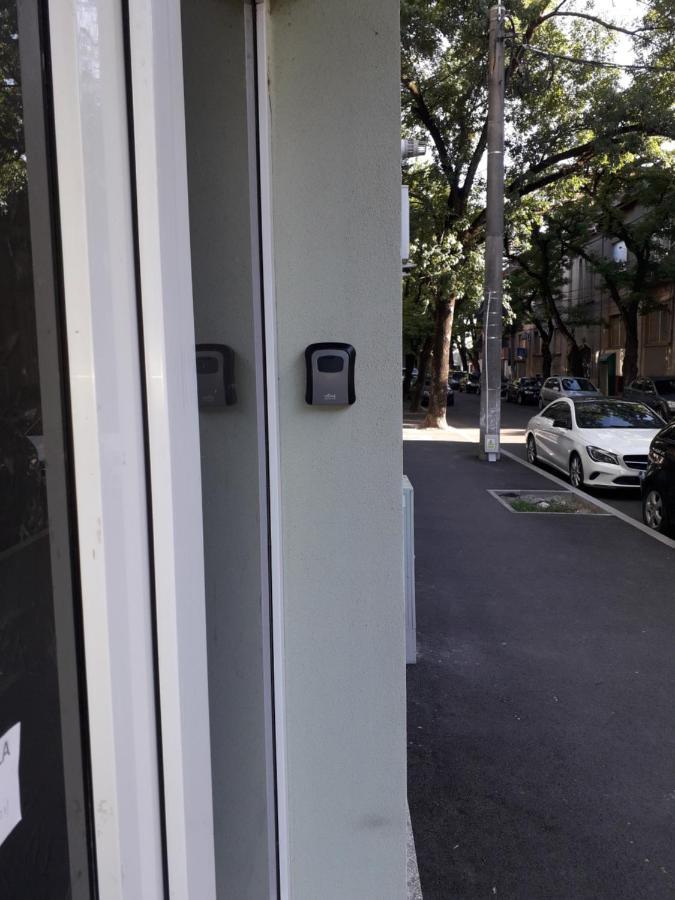 Cozy, Central 1-Bedroom Apartment In Timisoara, Romania エクステリア 写真